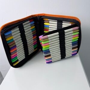 Artistro 80 Slot Marker Case Organizer w/ Dual Tip Art Markers Set Zipper Case